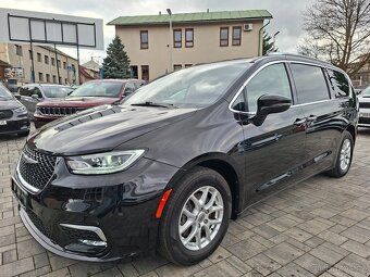 Chrysler Pacifica 3,6L V6, 7míst, bohatá výbava, nový model - 2