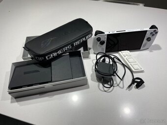 ASUS ROG ALLY Z1 EXTREME - 2