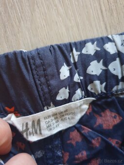Klučičí kraťasy z H&M - vel. 104 - 2