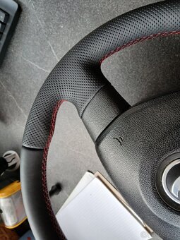 volant do Škoda Octavia 2 RS - 2