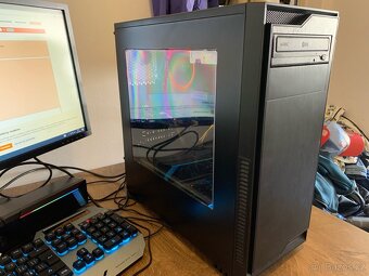 🖥️ Herní PC s Ryzenem a RX 470 – 16 GB RAM, SSD, DVD - 2