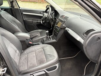 Škoda Octavia Scout 2.0 TDI 4x4 - 2