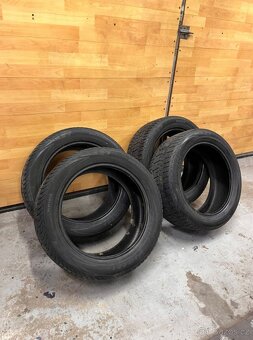 Zimní pneu 225/50/17 - 2