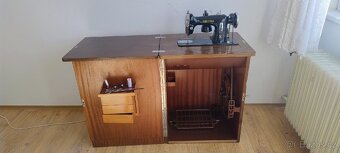 Prodám šicí stroj Minerva - 2