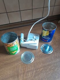 Elektrický otvírač konzerv - 2