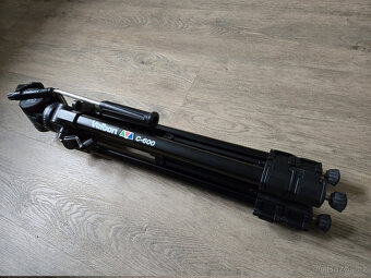 Videokamera Panasonic HDC-SD900 + stativ Velbon - 2