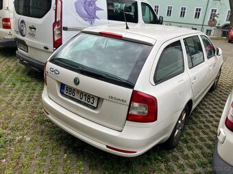 PRODEJ AUTOMOBILU ŠKODA OCTAVIA 8B6 0183 - 2