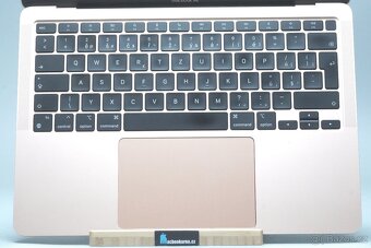 ZÁRUKA/Macbook Air 13.3"/M1 (8 CORE) /8GB RAM/256GB SSD/CZ/ - 2