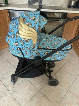 kočárek cybex mios - 2