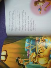 kniha od Disney - 2