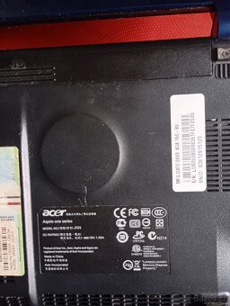 Acer aspire one. - 2