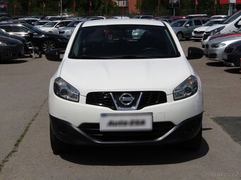 Nissan Qashqai 1.6i , 86 kW benzín, 2012 - 2