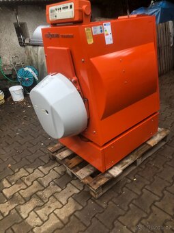 Prodám kotel na olej 29 -34 Kw - 2