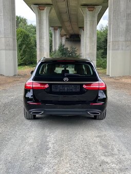 Mercedes e - 2