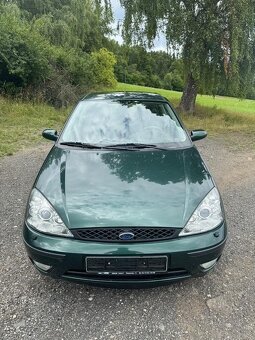 Ford Focus 1.6i Ghia - 2