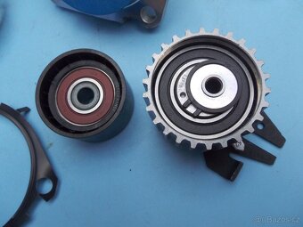 Rozvodová sada SKF s vodní pumpou - VKMC 05193 - 2