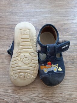 Sandále (boty) vel. 21 - 2