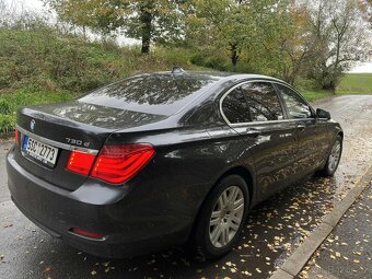 BMW F01 730d 180kw 2010 - 2