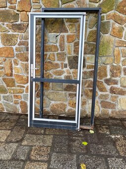 Prodám vstupní vchodové dveře - 2