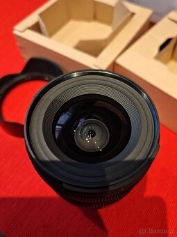 Tamron 20-40 mm f/2,8 Di III VXD pro Sony FE - 2