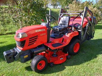 Zahradní traktor Kubota G23-II HD - 2