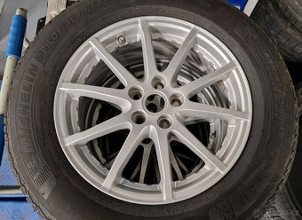 Kompletní zimní sada kol Range Rover Evoque, Discovery Sport - 2