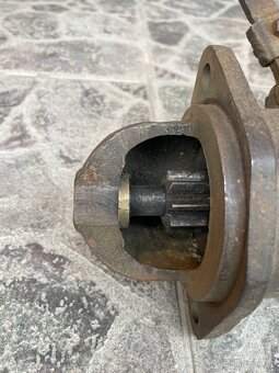 startér Bosch 6J 12/12 R S2 - 2