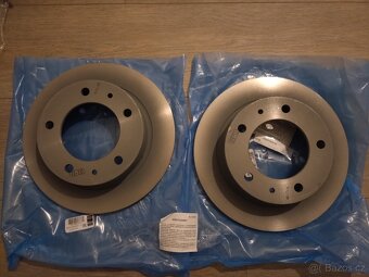 Prodám brzdové kotouče Lada Niva - 2