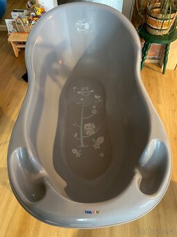 Vanička se stojánkem - 2