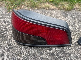 Díly z vozu Peugeot 306 - 2