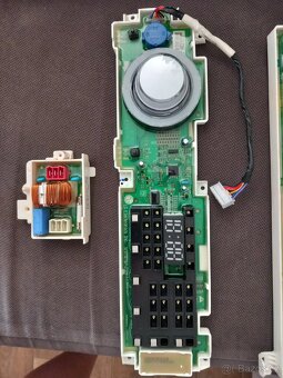 Náhradní díly na pračku LG - 2