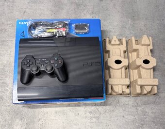 - PS3 Sony SuperSlim 12GB s krabicí - - 2
