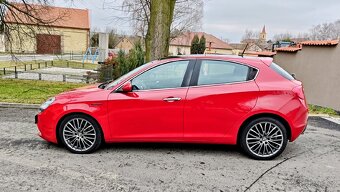 Alfa Romeo giulietta 1.4 multiair 125 kW - 2