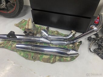 Suzuki Intruder 1500 - 2