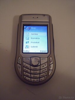 NOKIA (Sněhulák) 6630+ nabíječka - 2