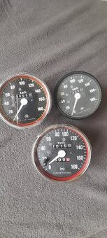 škoda 110r rychloměr - 2