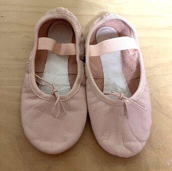 Boty na gymnastiku, piškotky - 2