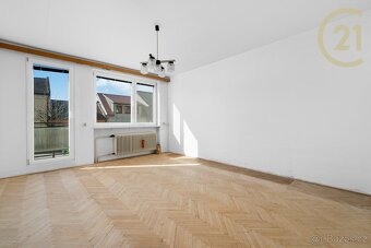 BYT NA PRODEJ 3+1 BUČOVICE - 2