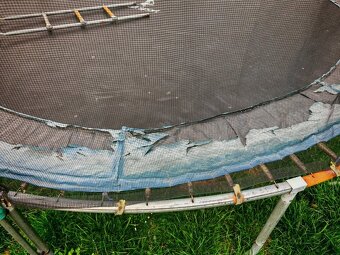 trampolína 4 m zachovalá - 2