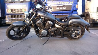 YAMAHA XVS 1300 CUSTOM (STRYKER) - 2