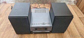 Věž Sony - 2