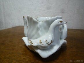 Porcelánová labuť miska váza s labutěmi - 2