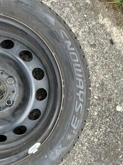 Zimní pneu 205/55R16 ,5x112 - 2