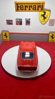 Ferrari 275 GTB 1:18 CMR - 2