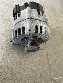 Alternátor Audi 3,0tdi biturbo - 2