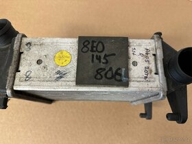 Audi A4 B7 intercooler 3.0TDi prává strana - 2