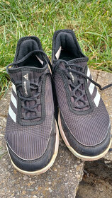 Tenisové boty ADIDAS, super stav - 2
