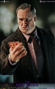 Batman 1/6 figurka Penguin (plaid suit) - 2