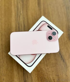 iPhone 15 128 GB Pink - 2