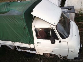 Škoda 1203 Valník plachta - 2